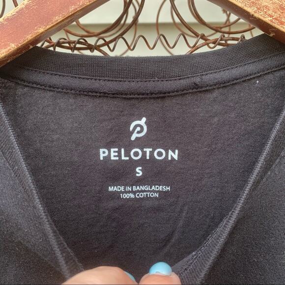 Peloton Century 100 black short sleeve T-shirt SMALL - Picture 4 of 5